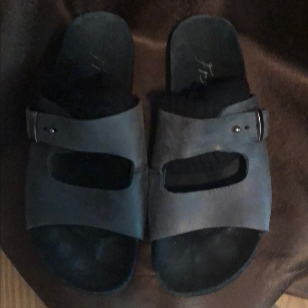 Free People leather flat slide sandals - Picture 6 of 9